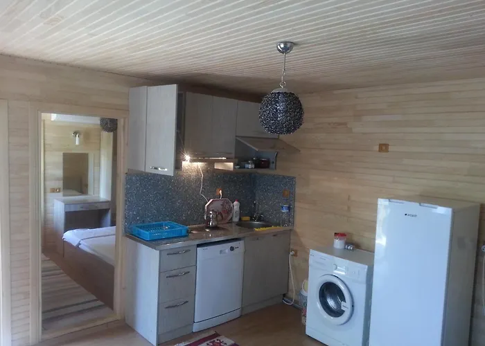Naz Apartlari Cirali