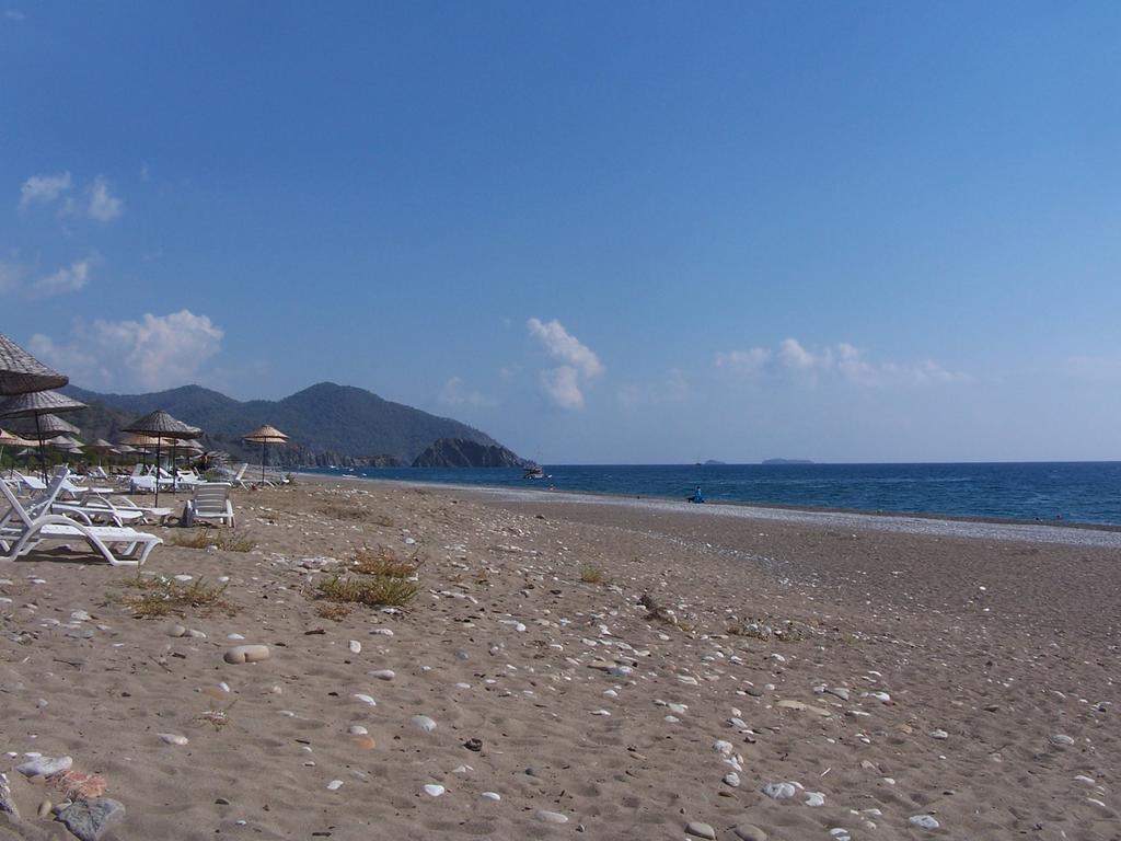 Naz Apartlari Apartment Cirali